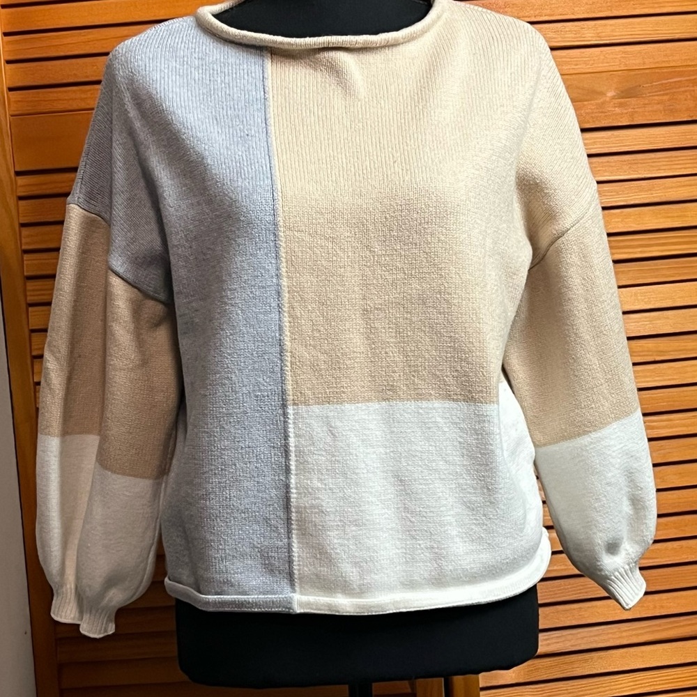 Ecowish Tan & Cream Colorblock Knitted Sweater